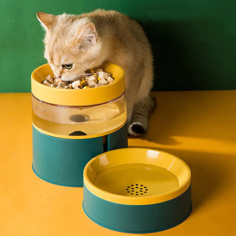 Spill-Proof Pet Drinking Water & Feeding Bowl - Keep Your Floors Clean and Your Pets Happy!